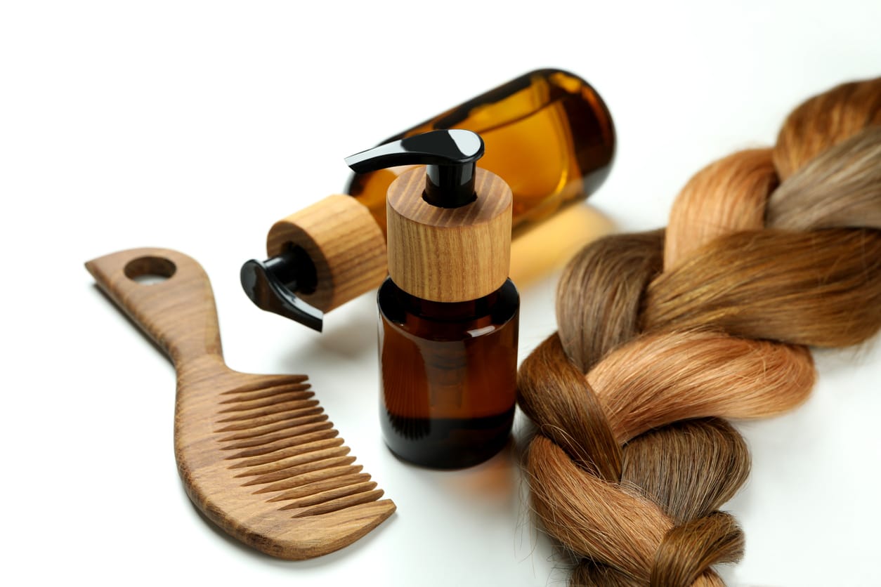  Haare richtig waschen: 8 Tipps für Glanz und gepflegte Längen
